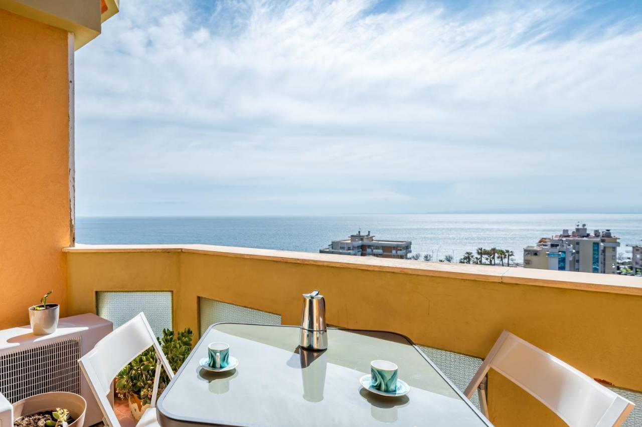 Catania Seaview Apartment With Balcony Eksteriør billede